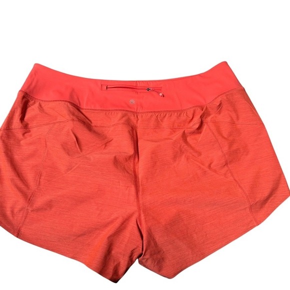 2 Pairs ATHLETA Run With It 3.5" Shorts Size 2X Textured Coral and Gray NWT - Picture 9 of 11
